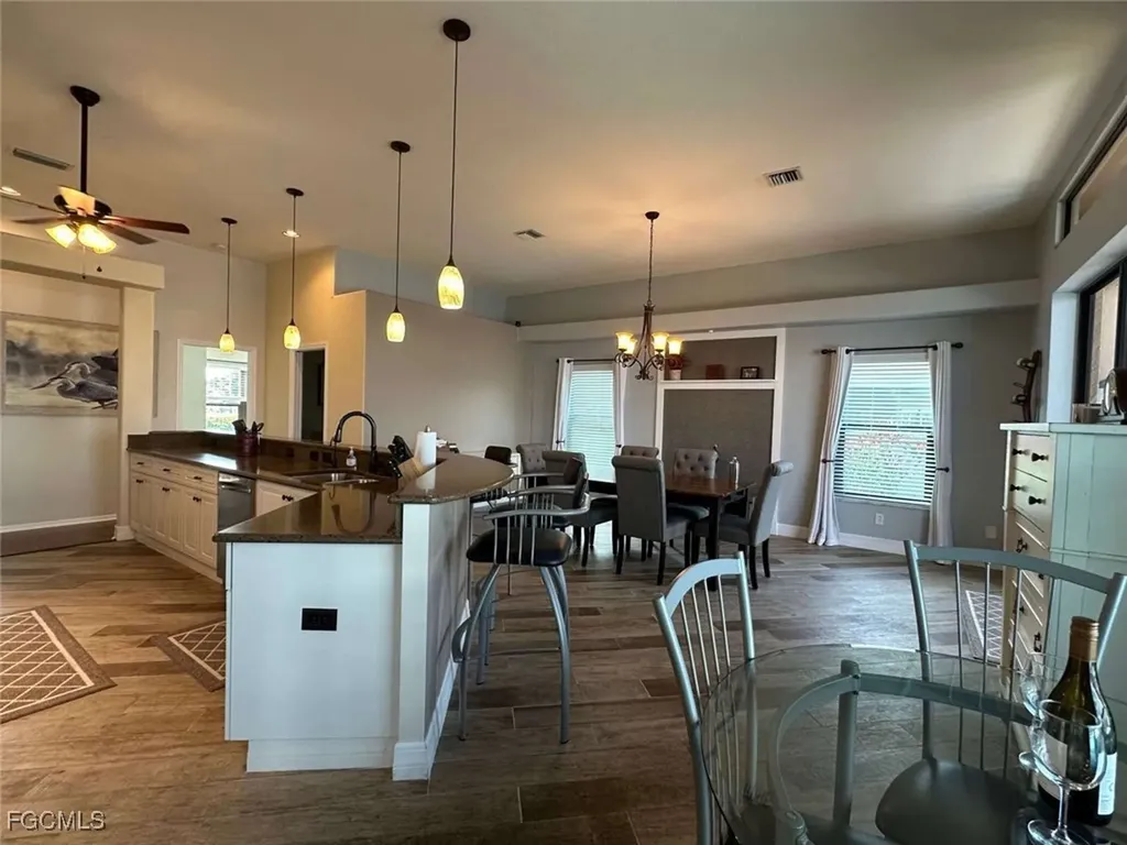 1157 SW 44th Street Cape Coral FL 33914
