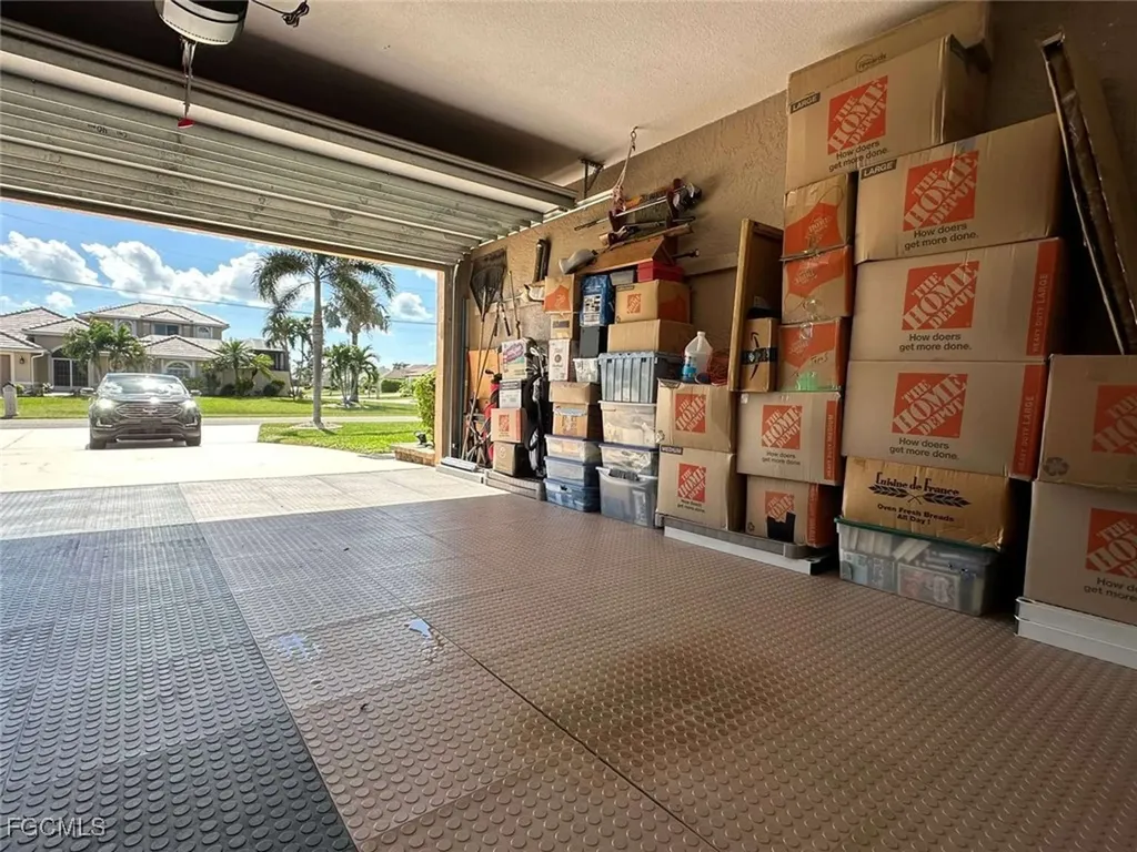 1157 SW 44th Street Cape Coral FL 33914