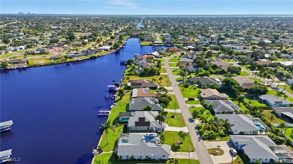 419 SE 28th Terrace Cape Coral FL 33904