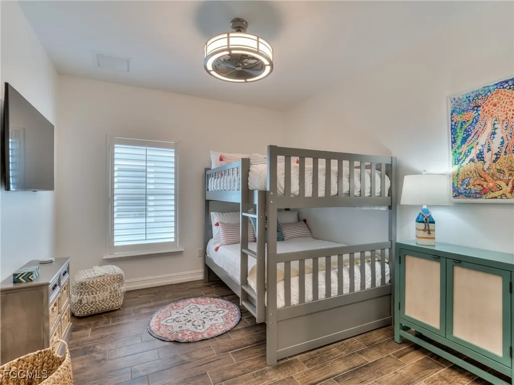 282/276 Delmar Avenue Fort Myers Beach FL 33931