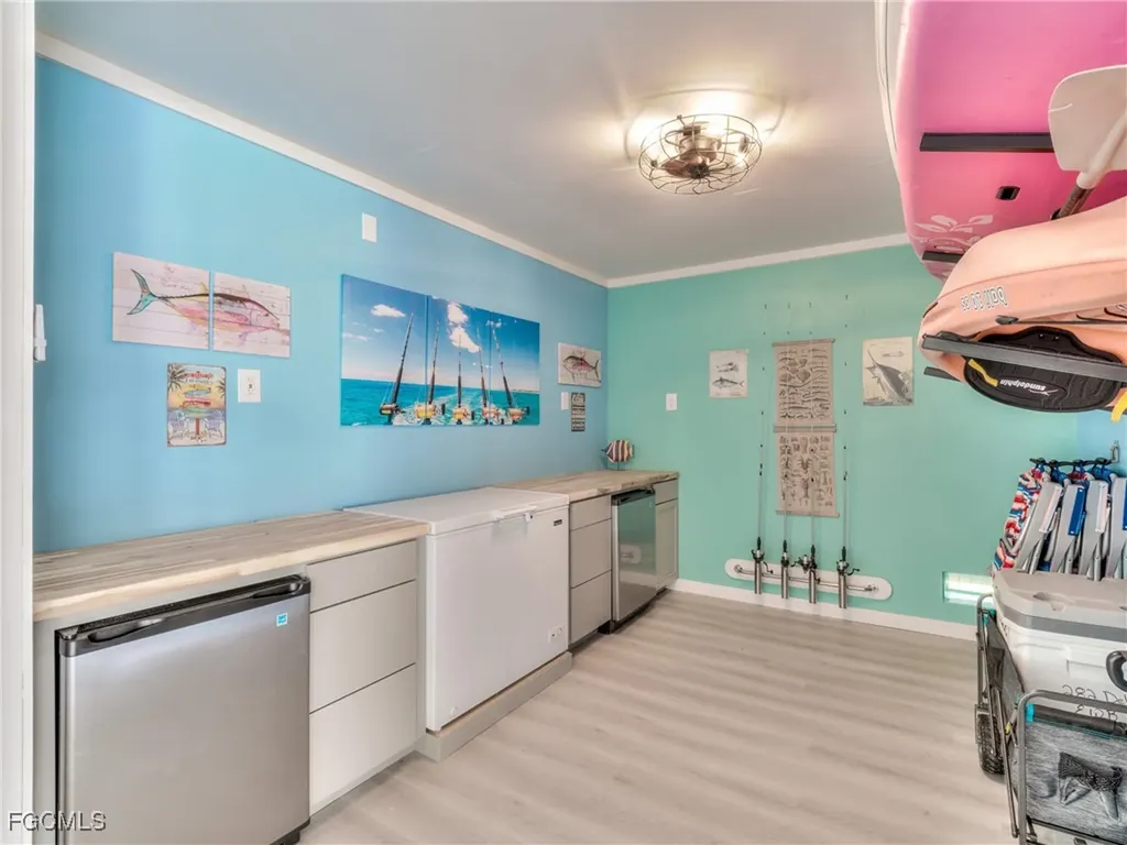 282/276 Delmar Avenue Fort Myers Beach FL 33931