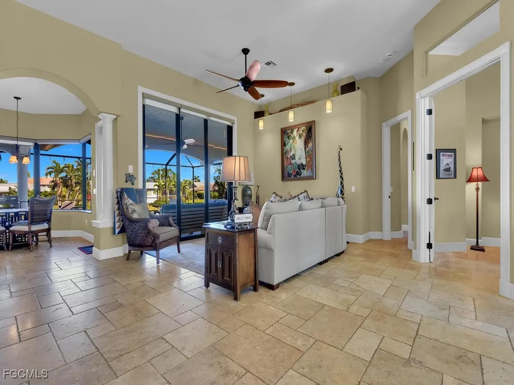 123 SW 54th Street Cape Coral FL 33914