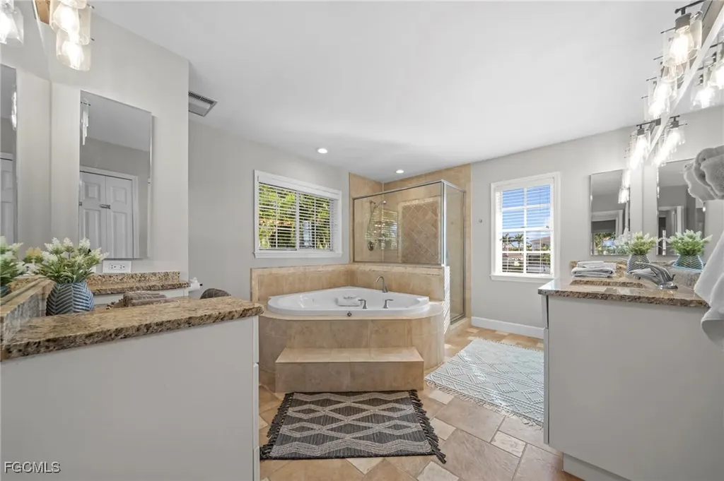 5303 SW 26th Court Cape Coral FL 33914