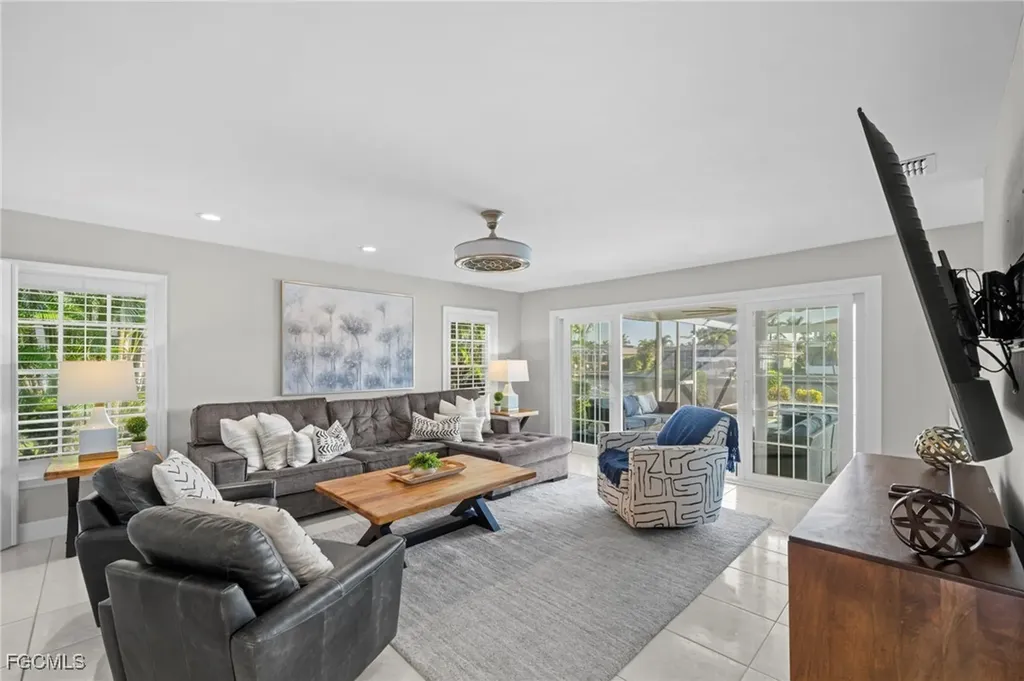 5303 SW 26th Court Cape Coral FL 33914