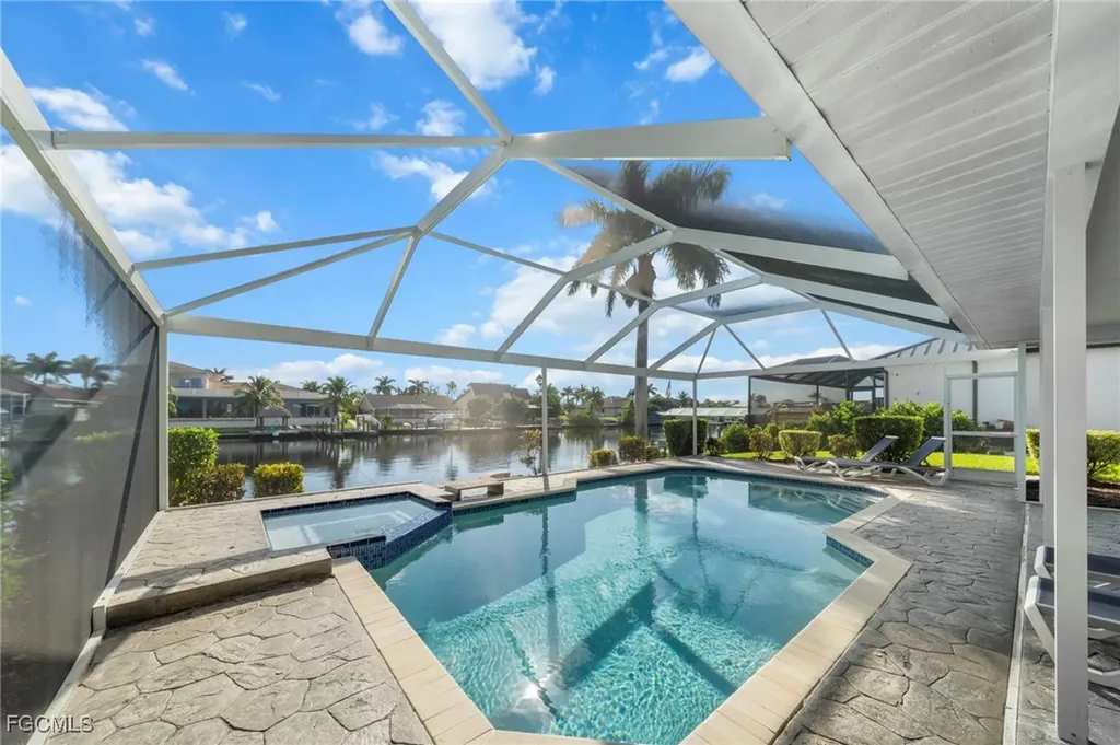 5303 SW 26th Court Cape Coral FL 33914