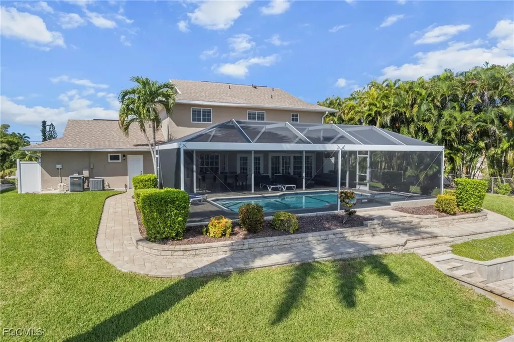 5303 SW 26th Court Cape Coral FL 33914