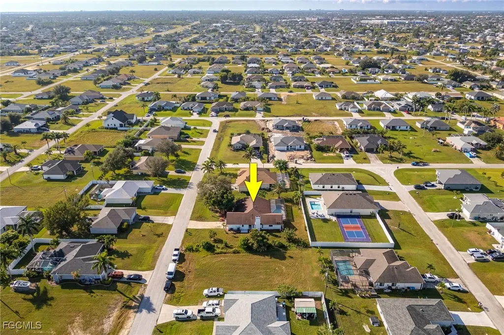 1124 NW 1st Place Cape Coral FL 33993
