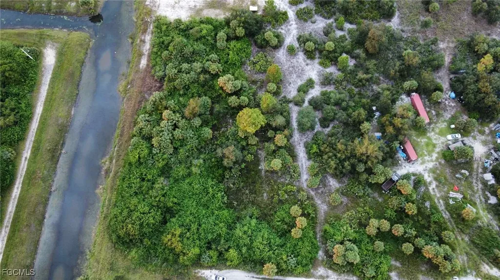 7932 15th Terrace Labelle FL 33935