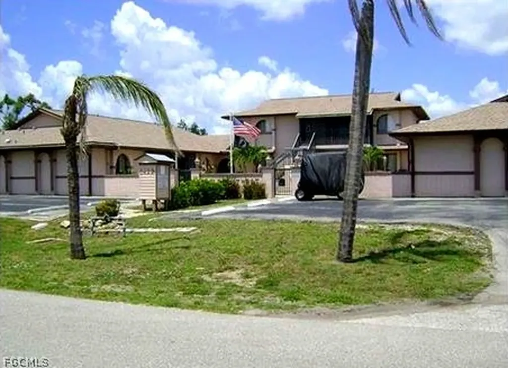 1429 SW 48th Terrace Cape Coral FL 33914