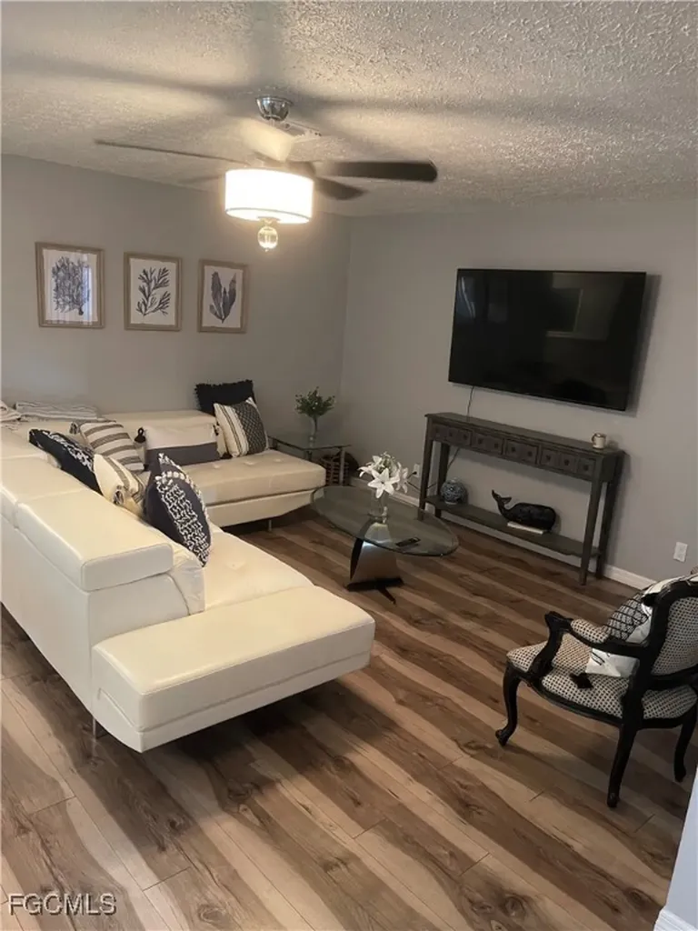 1429 SW 48th Terrace Cape Coral FL 33914