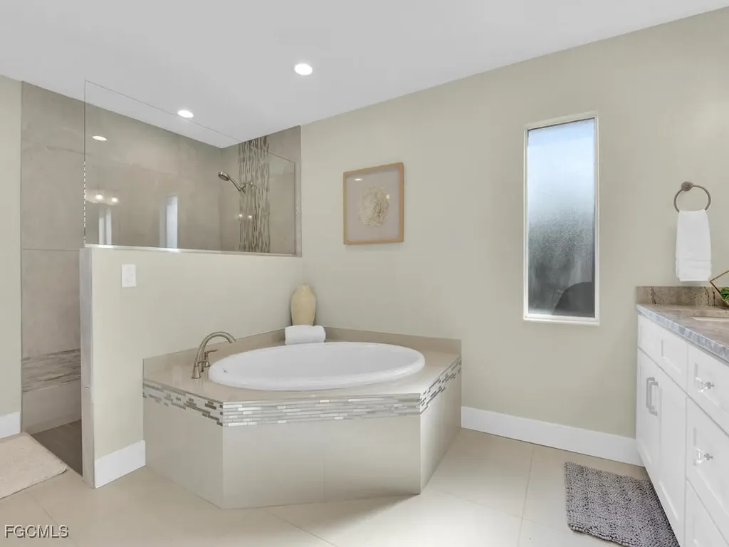 1437 SW 57th Street Cape Coral FL 33914