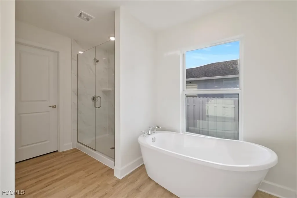 2818 NW 18th Place Cape Coral FL 33993