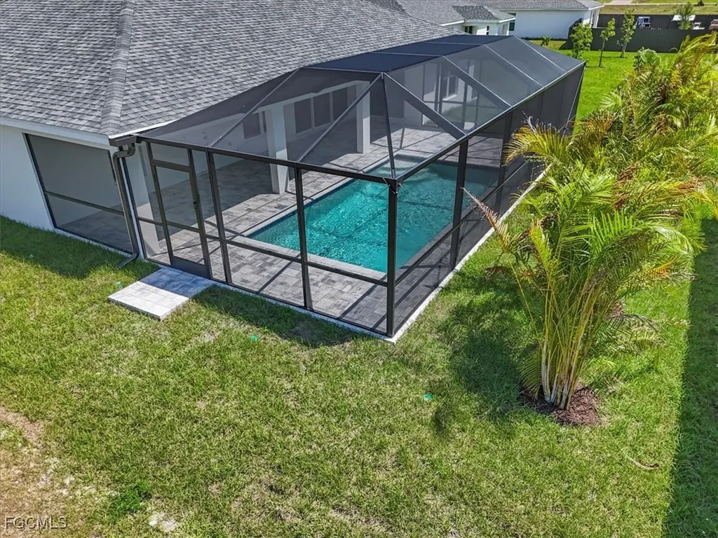 2818 NW 18th Place Cape Coral FL 33993