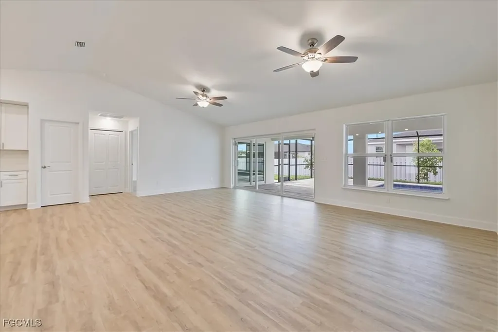 2818 NW 18th Place Cape Coral FL 33993