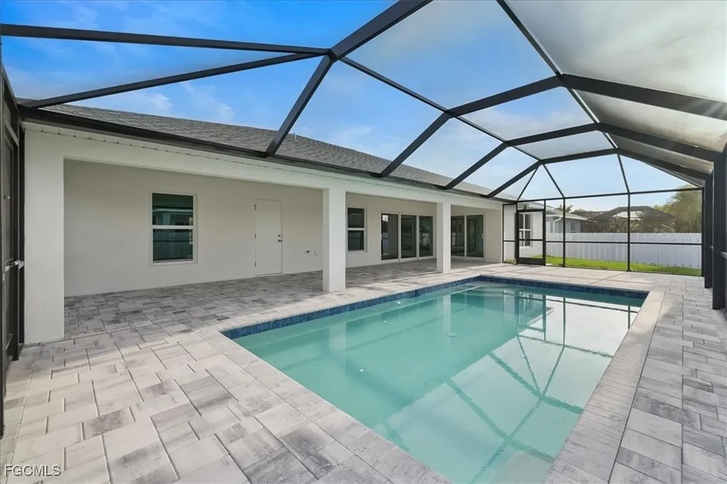 2818 NW 18th Place Cape Coral FL 33993