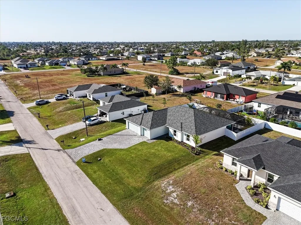 2818 NW 18th Place Cape Coral FL 33993