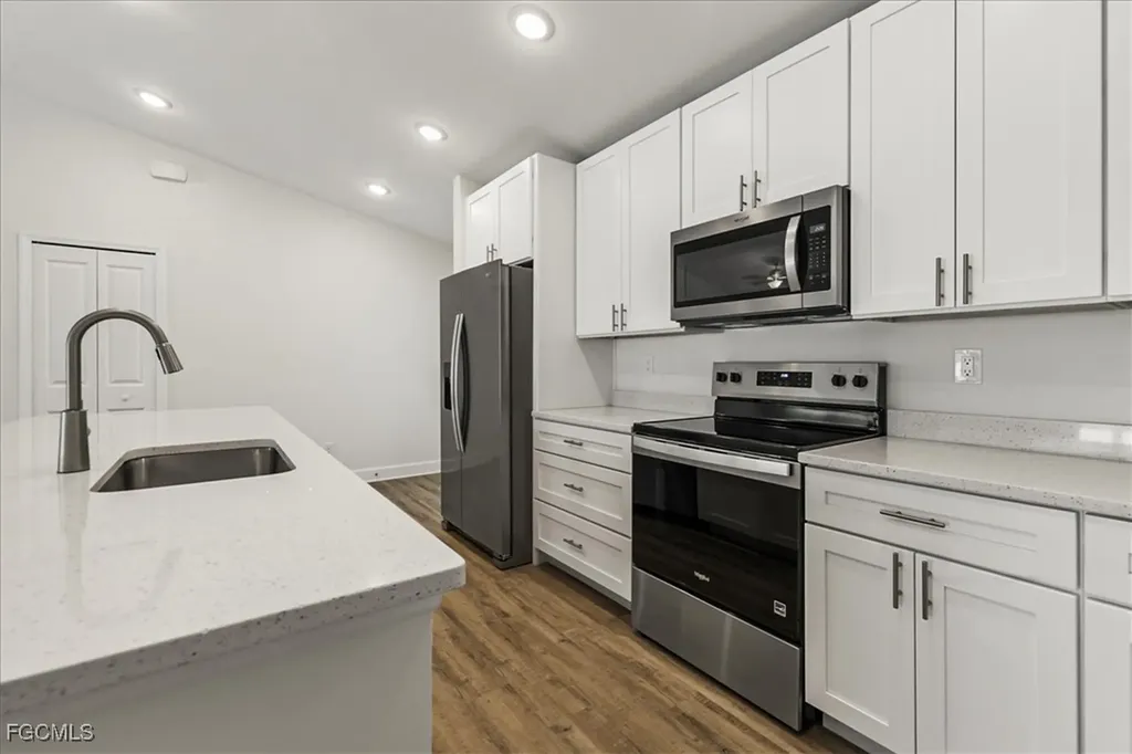 2818 NW 18th Place Cape Coral FL 33993