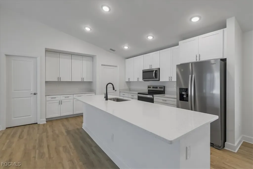 2048 NW 3rd Terrace Cape Coral FL 33993