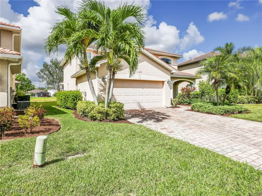 1529 Birdie Drive Naples FL 34120