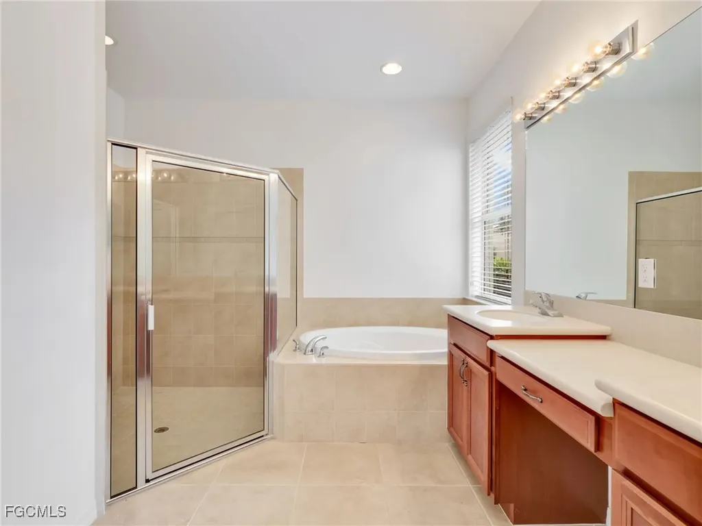 1529 Birdie Drive Naples FL 34120
