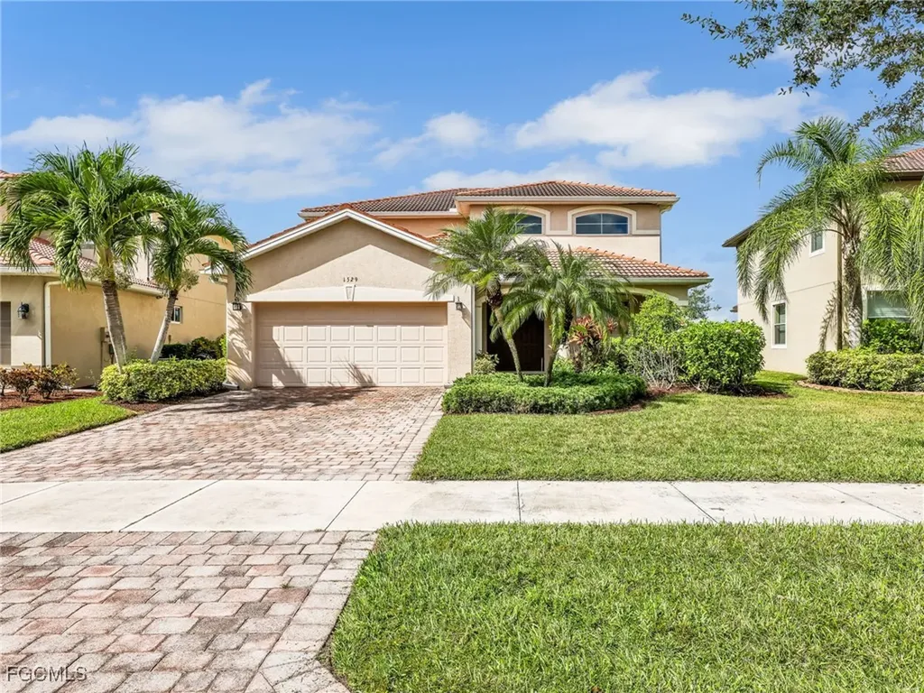 1529 Birdie Drive Naples FL 34120