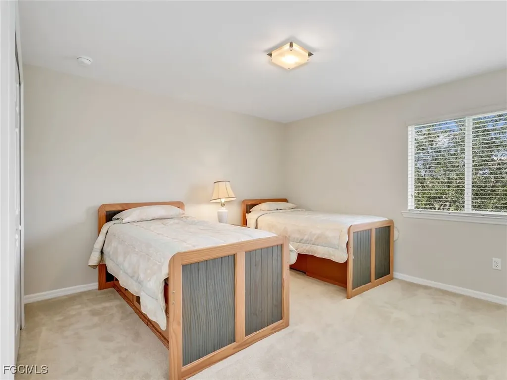 1529 Birdie Drive Naples FL 34120