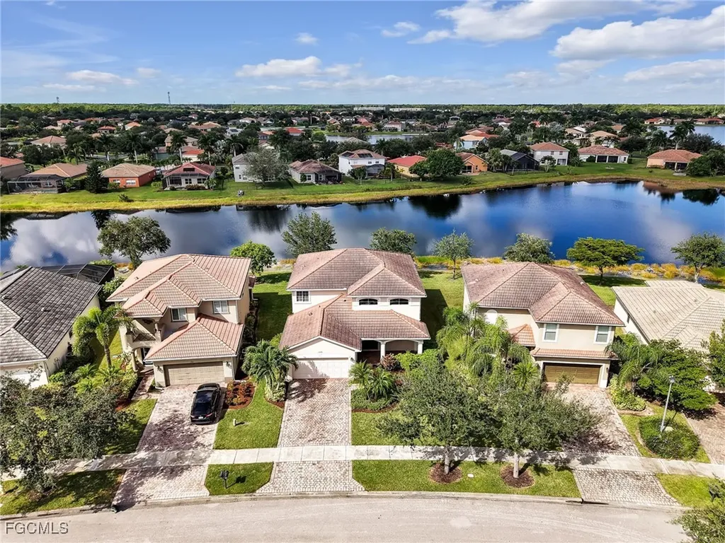 1529 Birdie Drive Naples FL 34120
