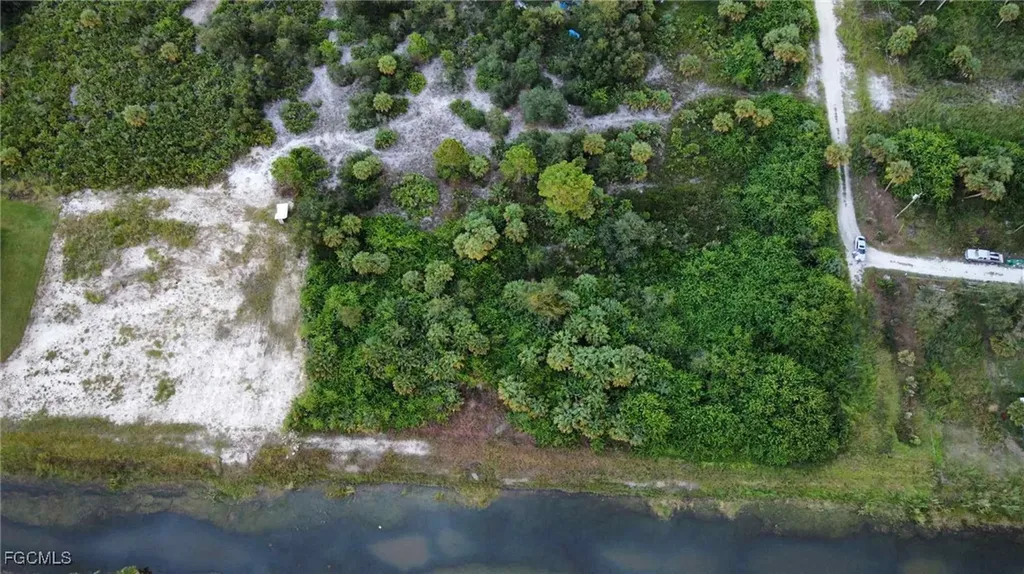 7968 15th Terrace Labelle FL 33935