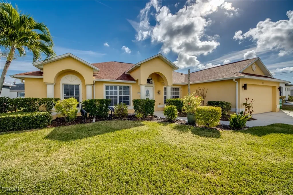 1613 NW 31st Place Cape Coral FL 33993