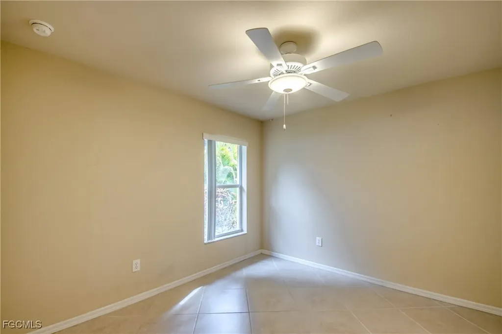 1613 NW 31st Place Cape Coral FL 33993