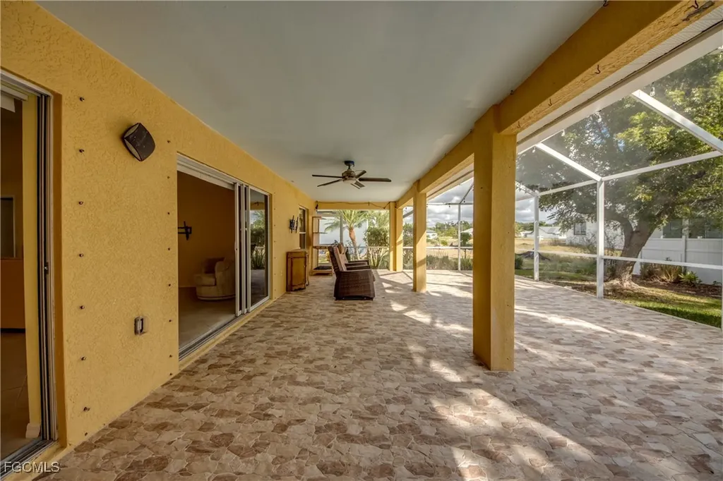 1613 NW 31st Place Cape Coral FL 33993