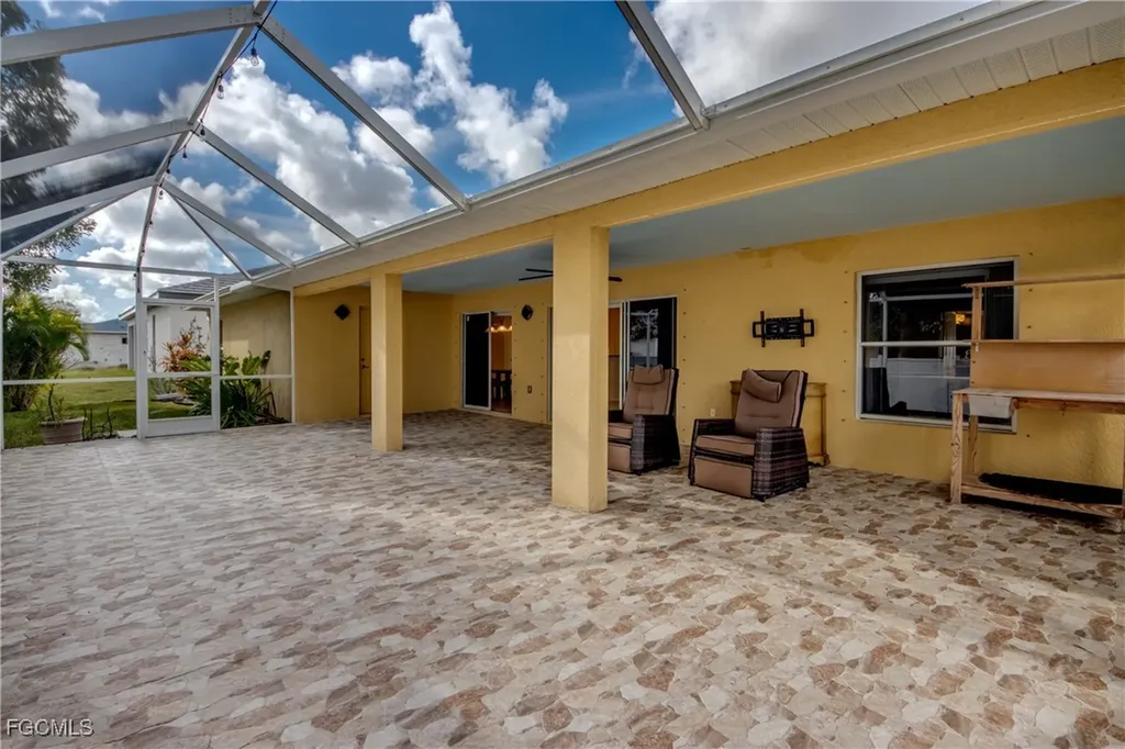 1613 NW 31st Place Cape Coral FL 33993