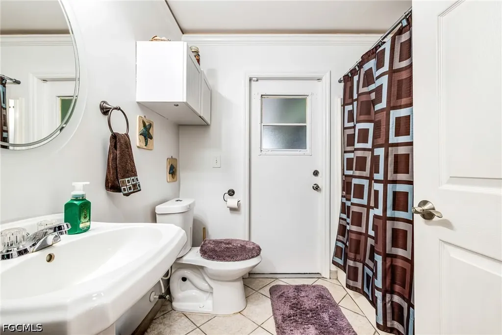715 Zephyr Avenue Fort Myers FL 33913