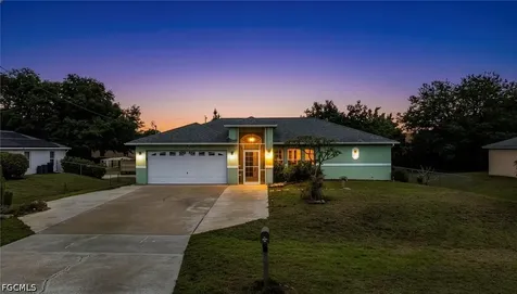 715 Zephyr Avenue Fort Myers FL 33913