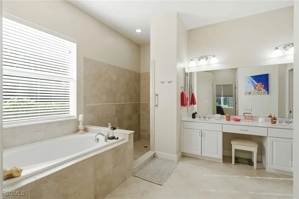 11225 Lithgow Lane Fort Myers FL 33913