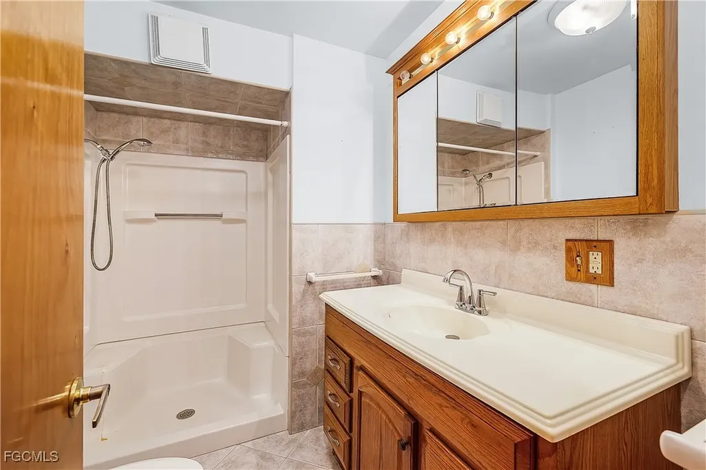 2592 York Road St. James City FL 33956