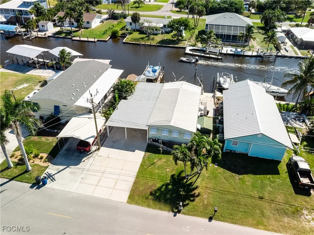 2592 York Road St. James City FL 33956