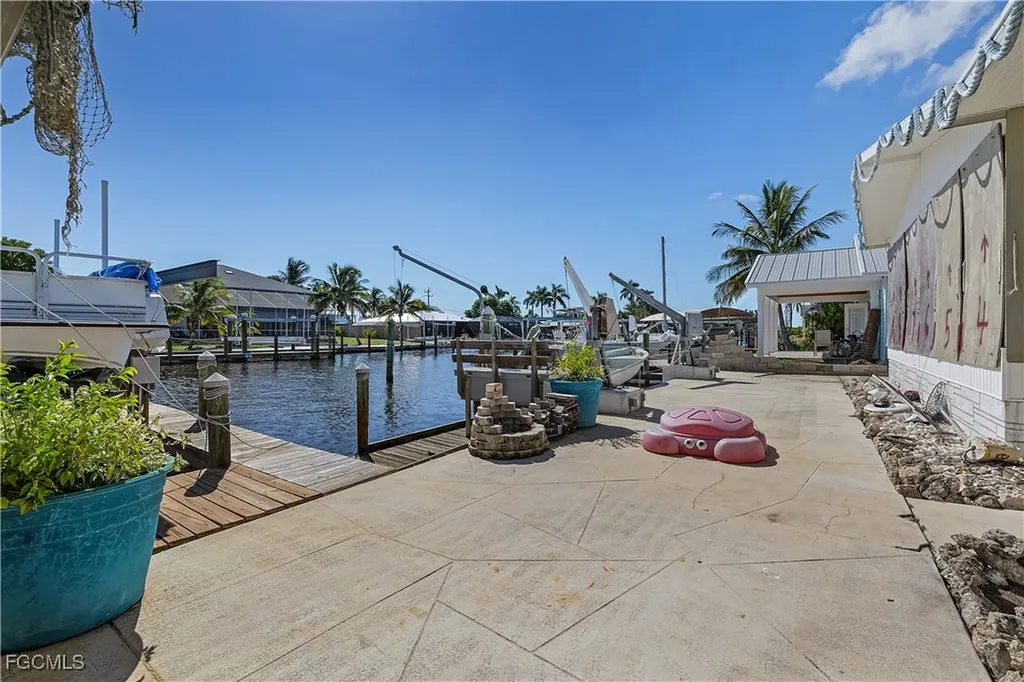 2592 York Road St. James City FL 33956