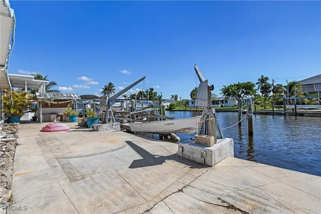 2592 York Road St. James City FL 33956