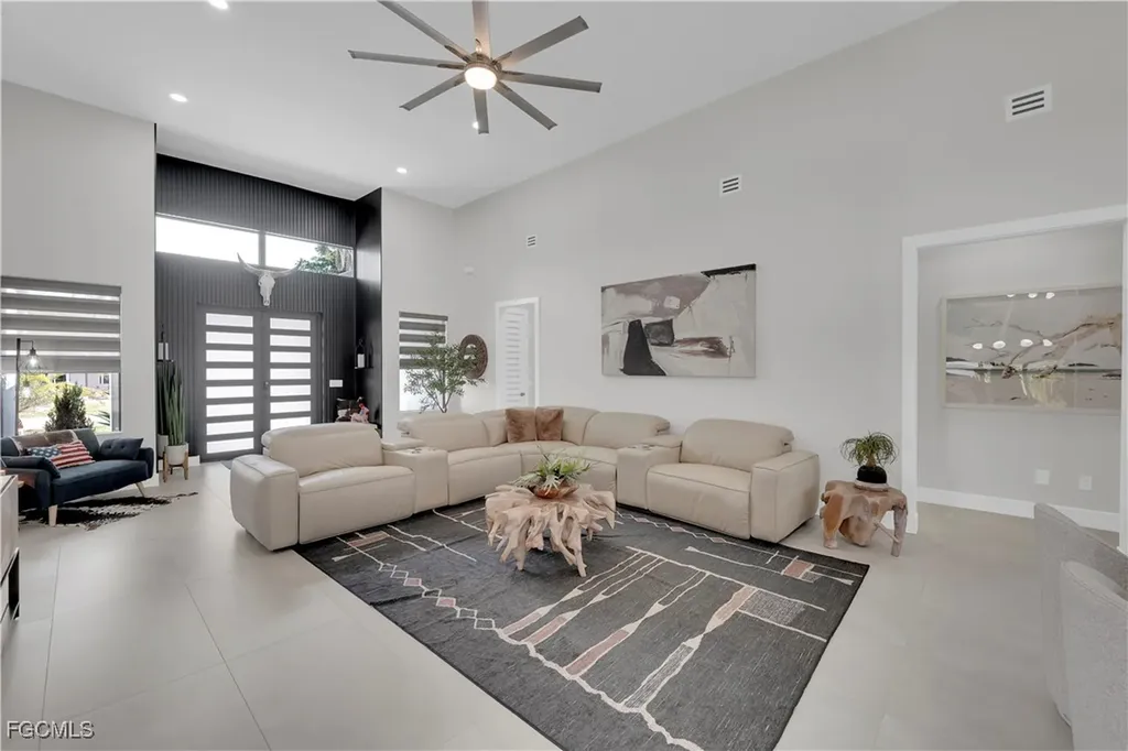 1324 Longwood Drive Fort Myers FL 33919