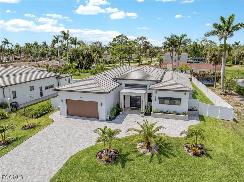 1324 Longwood Drive Fort Myers FL 33919