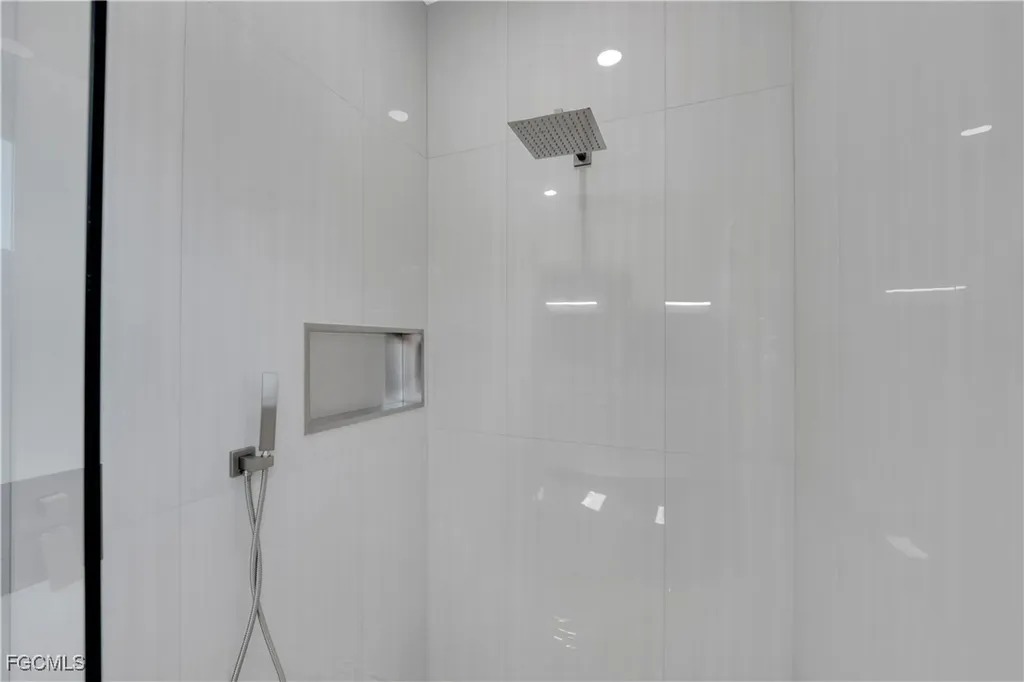 1324 Longwood Drive Fort Myers FL 33919