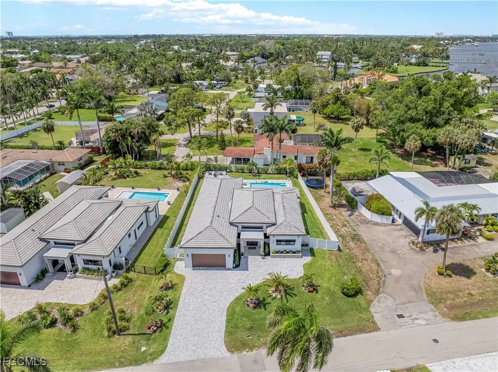 1324 Longwood Drive Fort Myers FL 33919