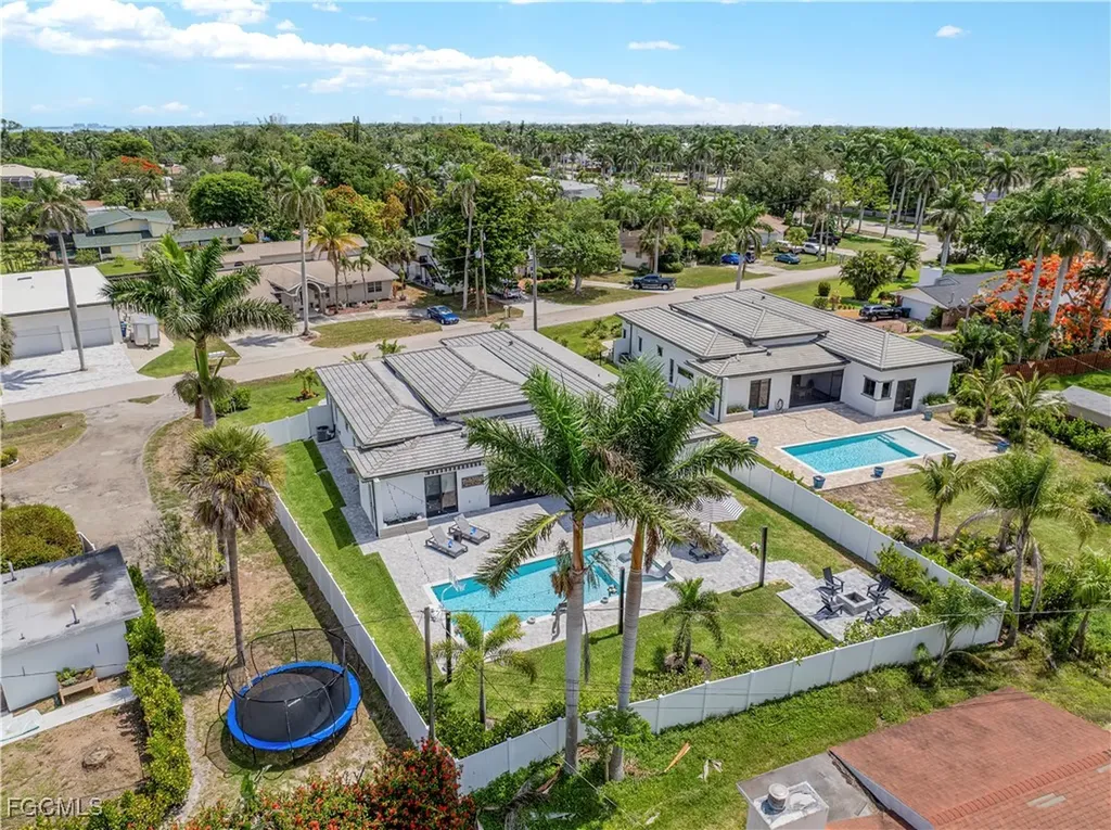 1324 Longwood Drive Fort Myers FL 33919