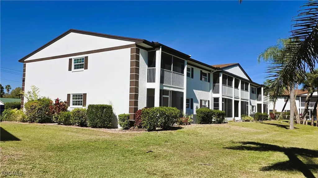 7049 New Post Drive North Fort Myers FL 33917