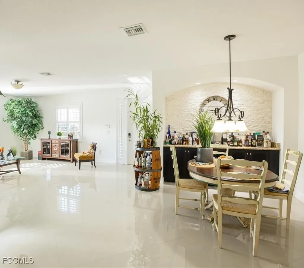 2133 NW 14th Place Homestead FL 33030