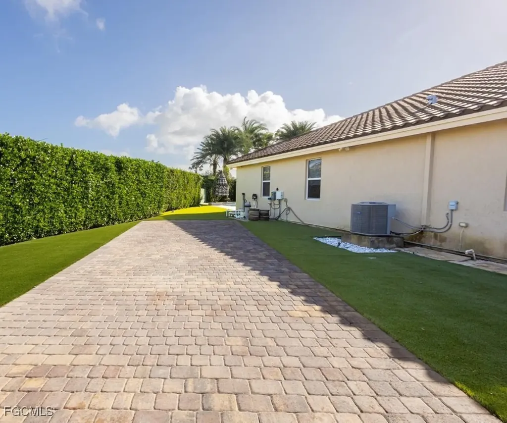 2133 NW 14th Place Homestead FL 33030
