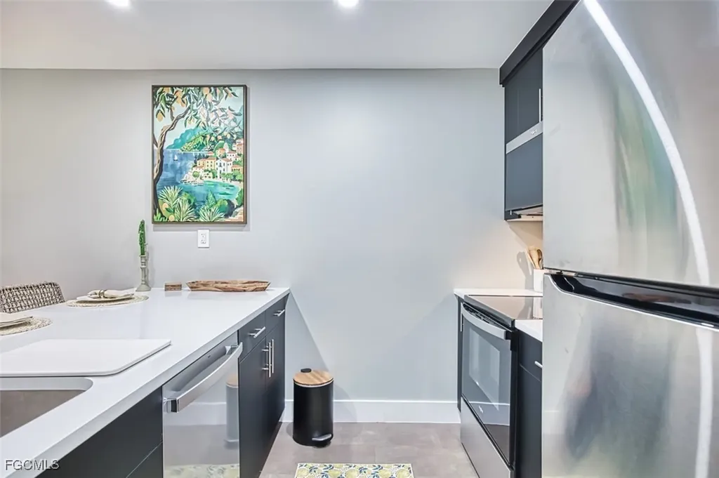1610 Middle Gulf Drive Sanibel FL 33957