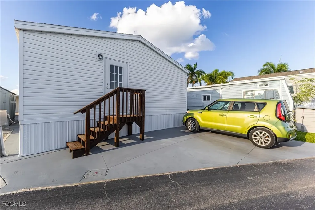 11631 Dwarf Ginseng Drive Fort Myers FL 33908