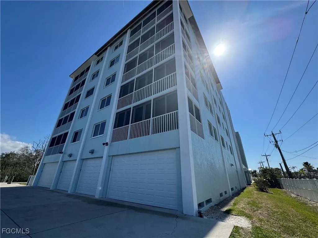 345 Mango Street Fort Myers Beach FL 33931